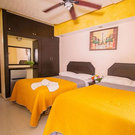 Hotel Melina Playa del Carmen Bagian luar foto