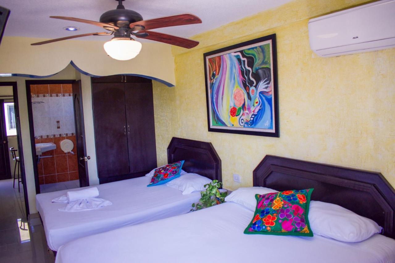 Hotel Melina Playa del Carmen Bagian luar foto