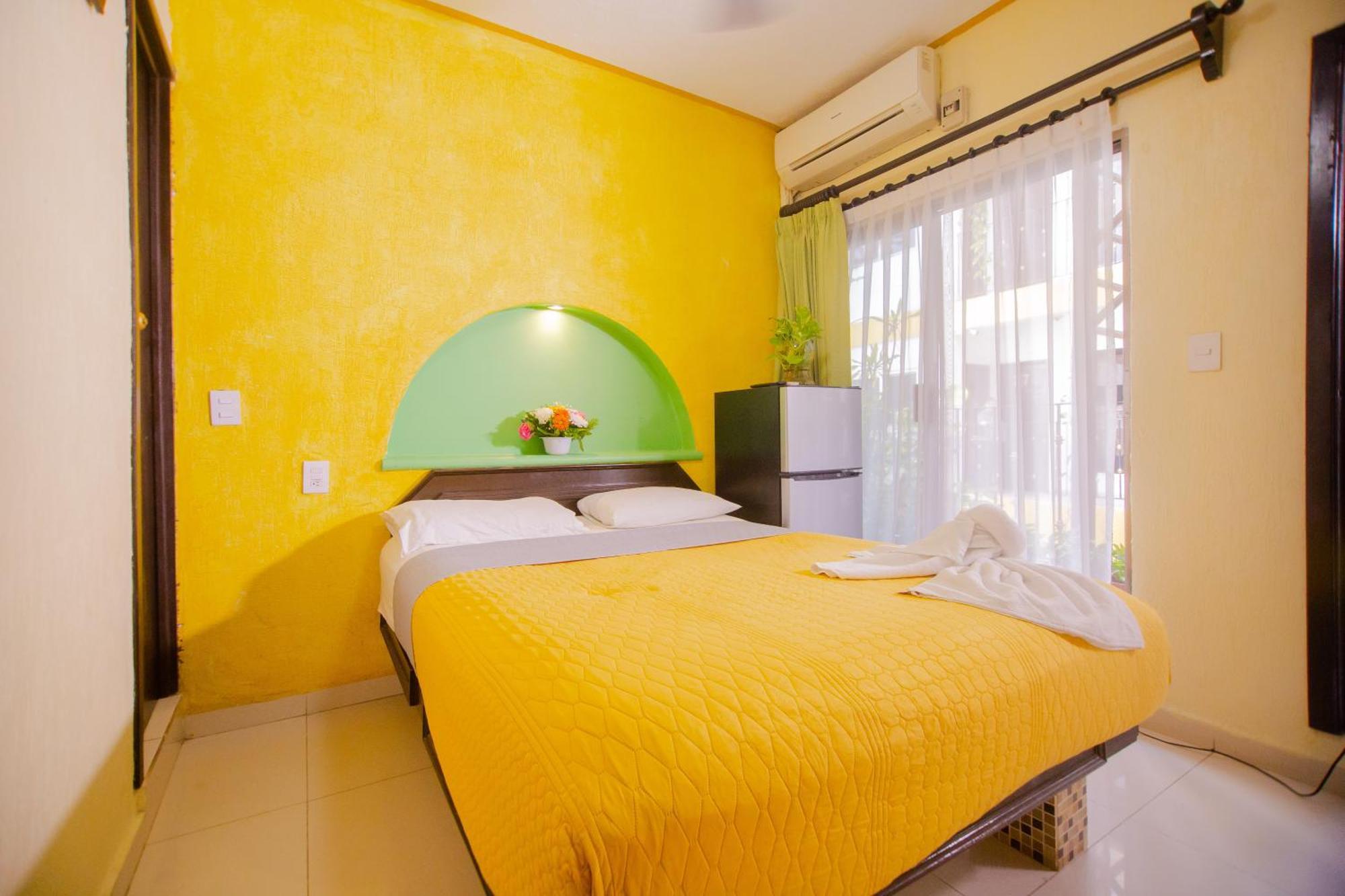 Hotel Melina Playa del Carmen Bagian luar foto