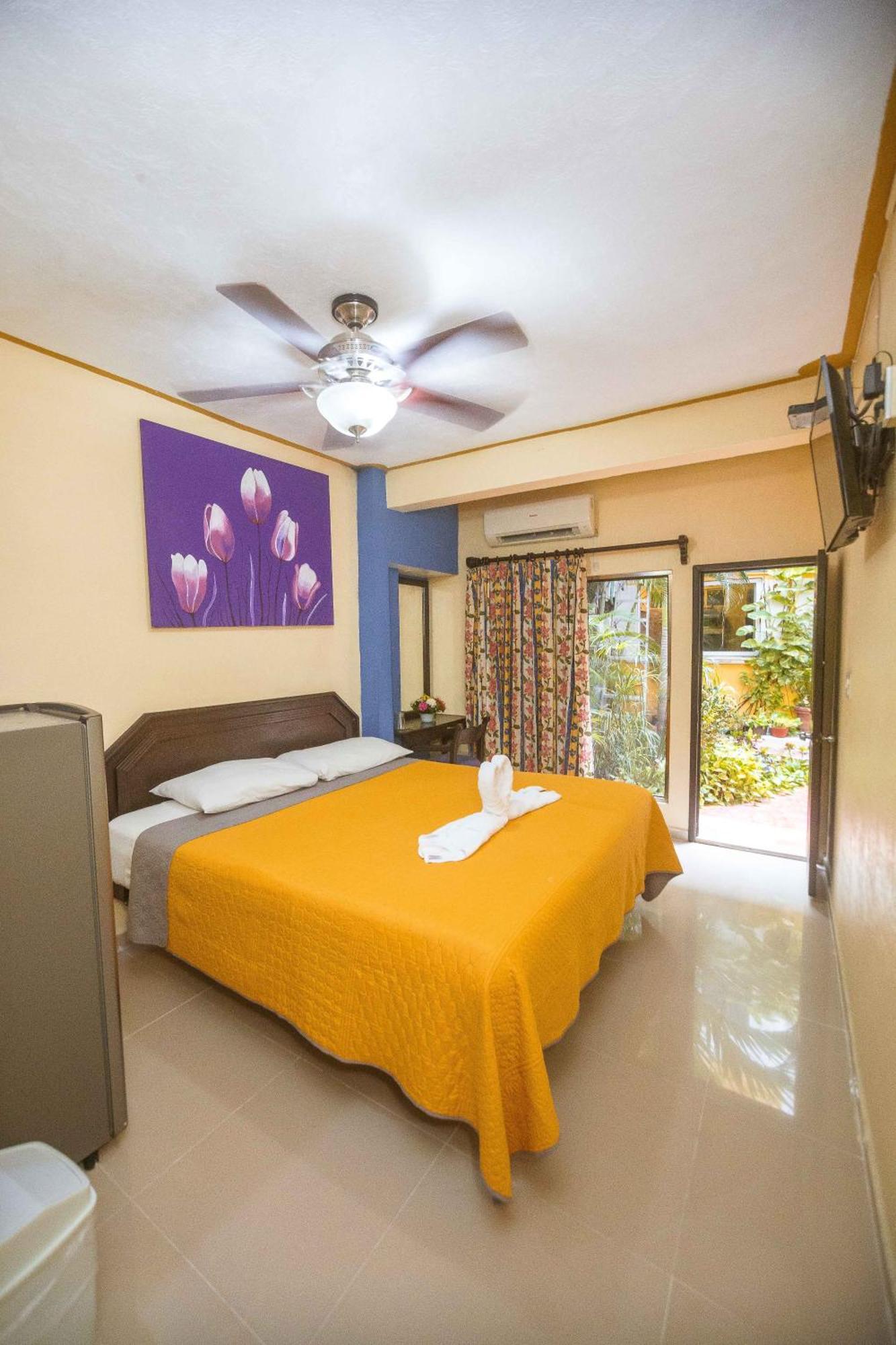 Hotel Melina Playa del Carmen Bagian luar foto