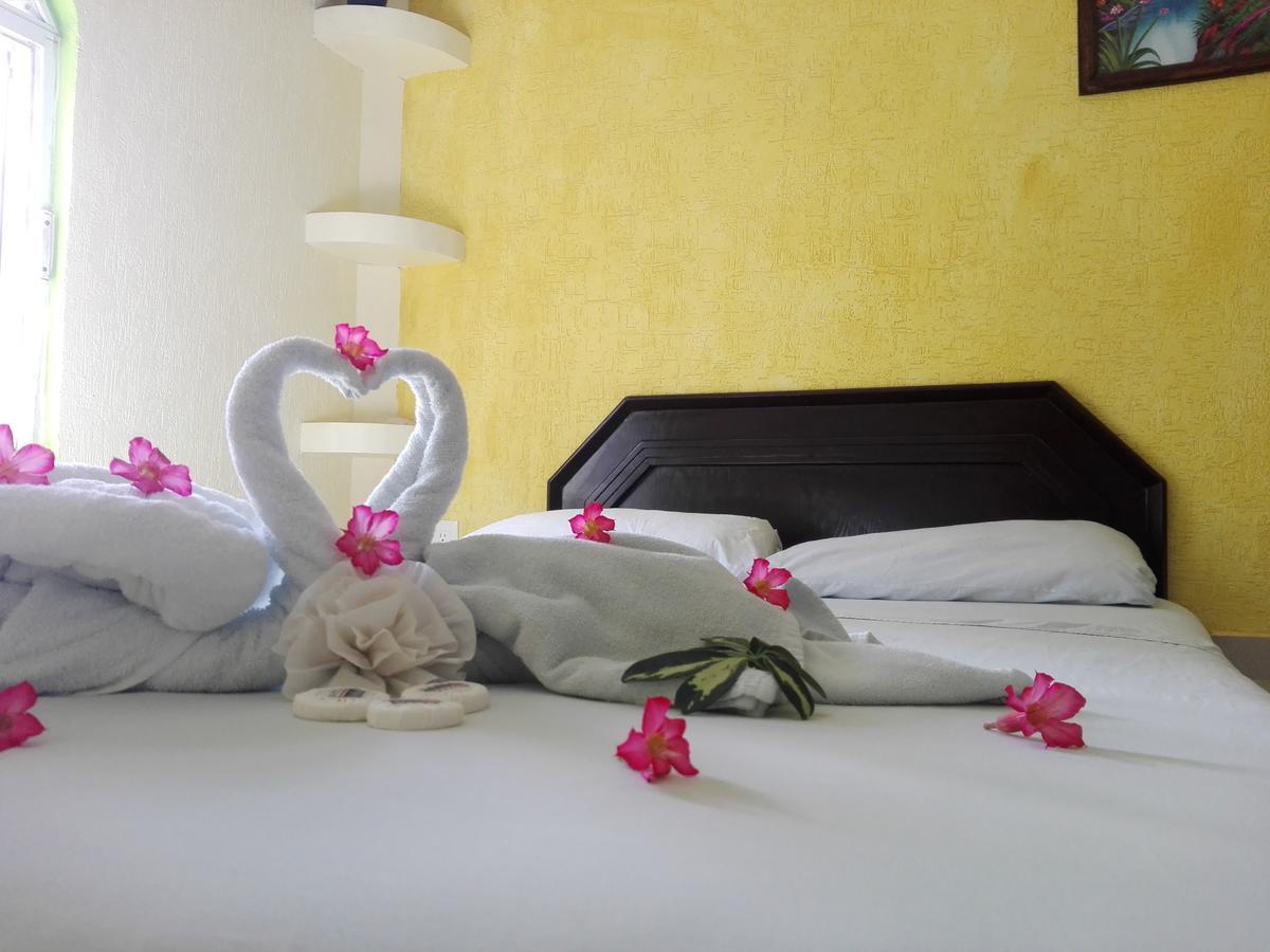 Hotel Melina Playa del Carmen Bagian luar foto